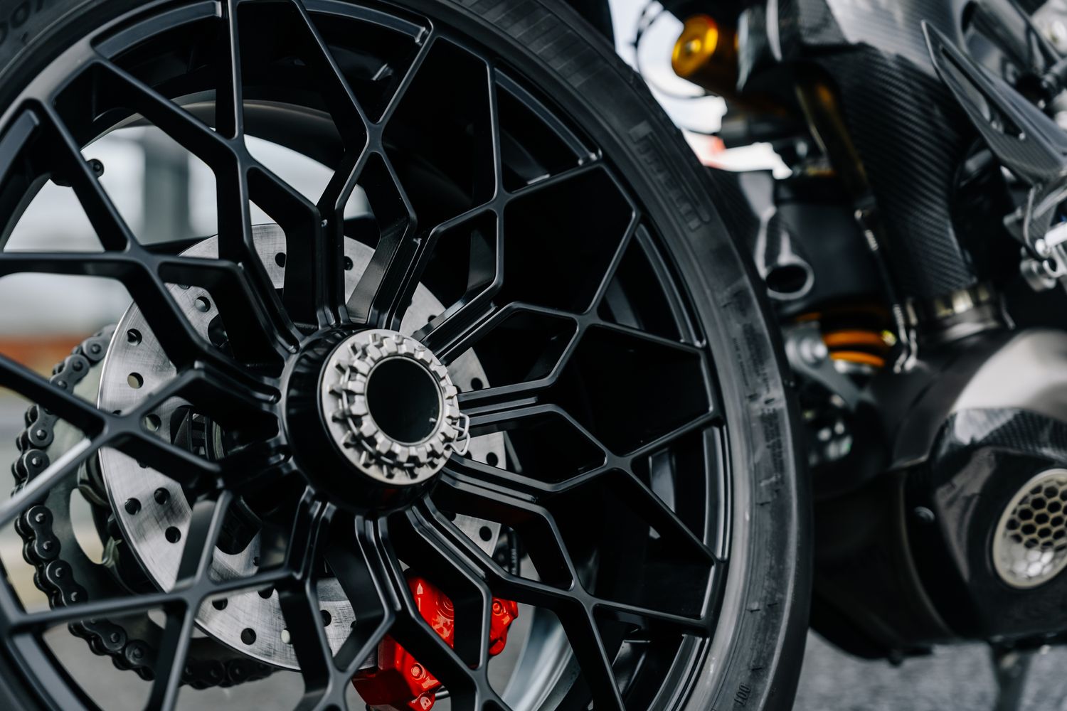 Ducati Streetfighter V4 Lamborghini STO