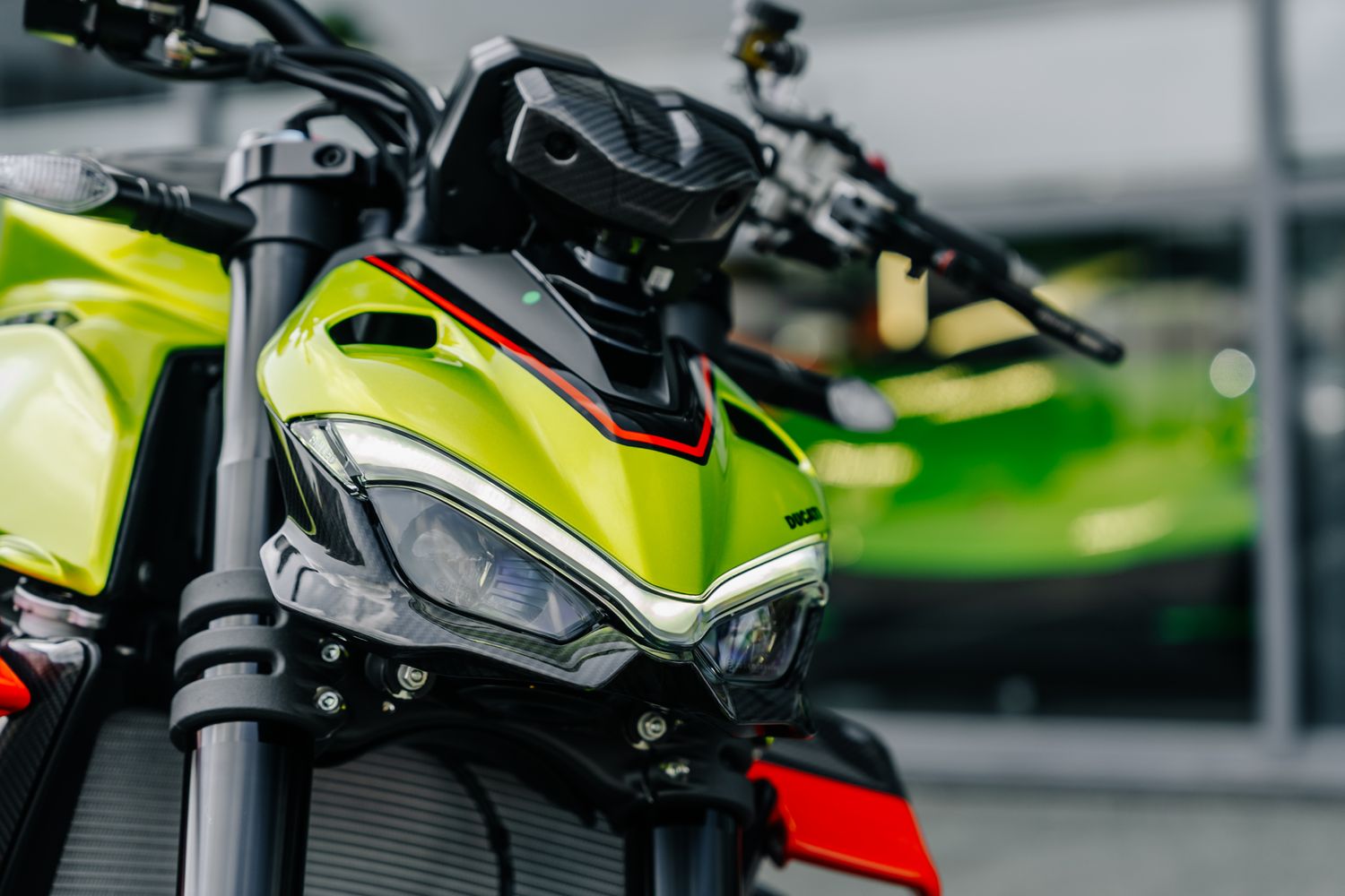 Ducati Streetfighter V4 Lamborghini STO