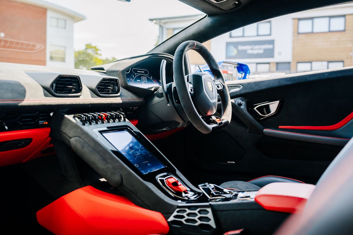 Lamborghini Huracan Tecnica
