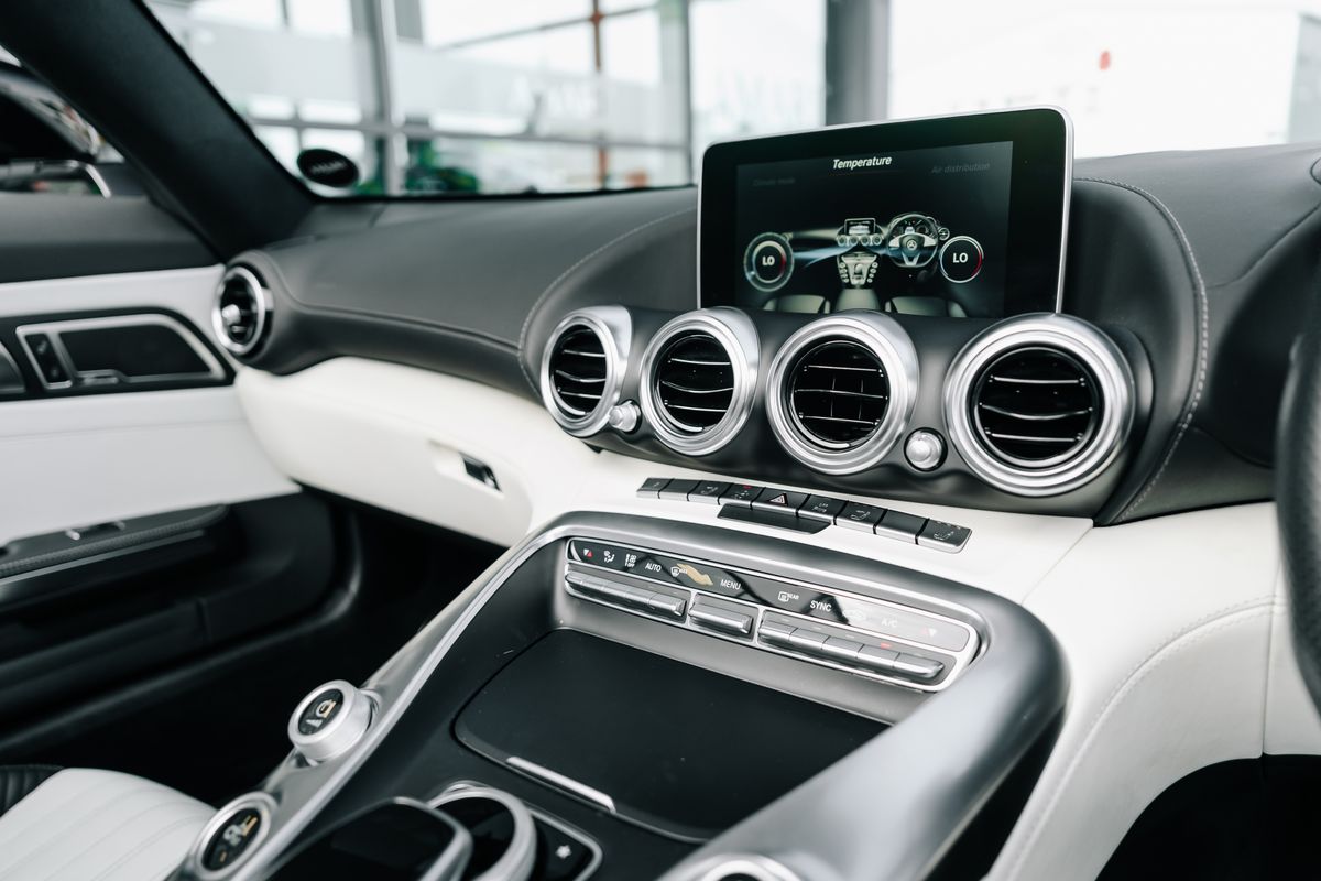 Mercedes-Benz AMG GT Premium