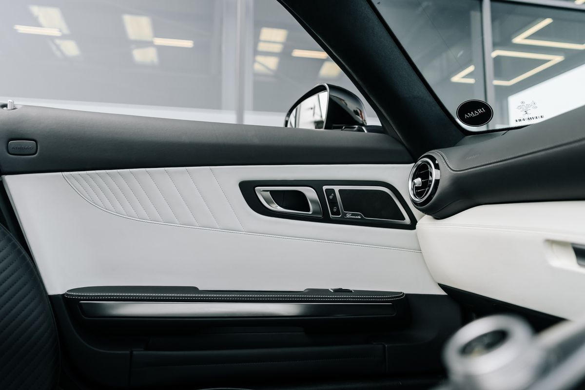 Mercedes-Benz AMG GT Premium
