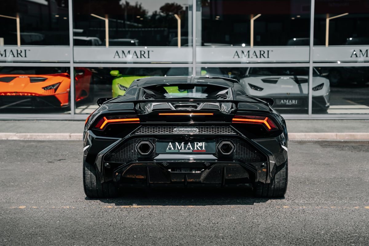 Lamborghini Huracan Tecnica
