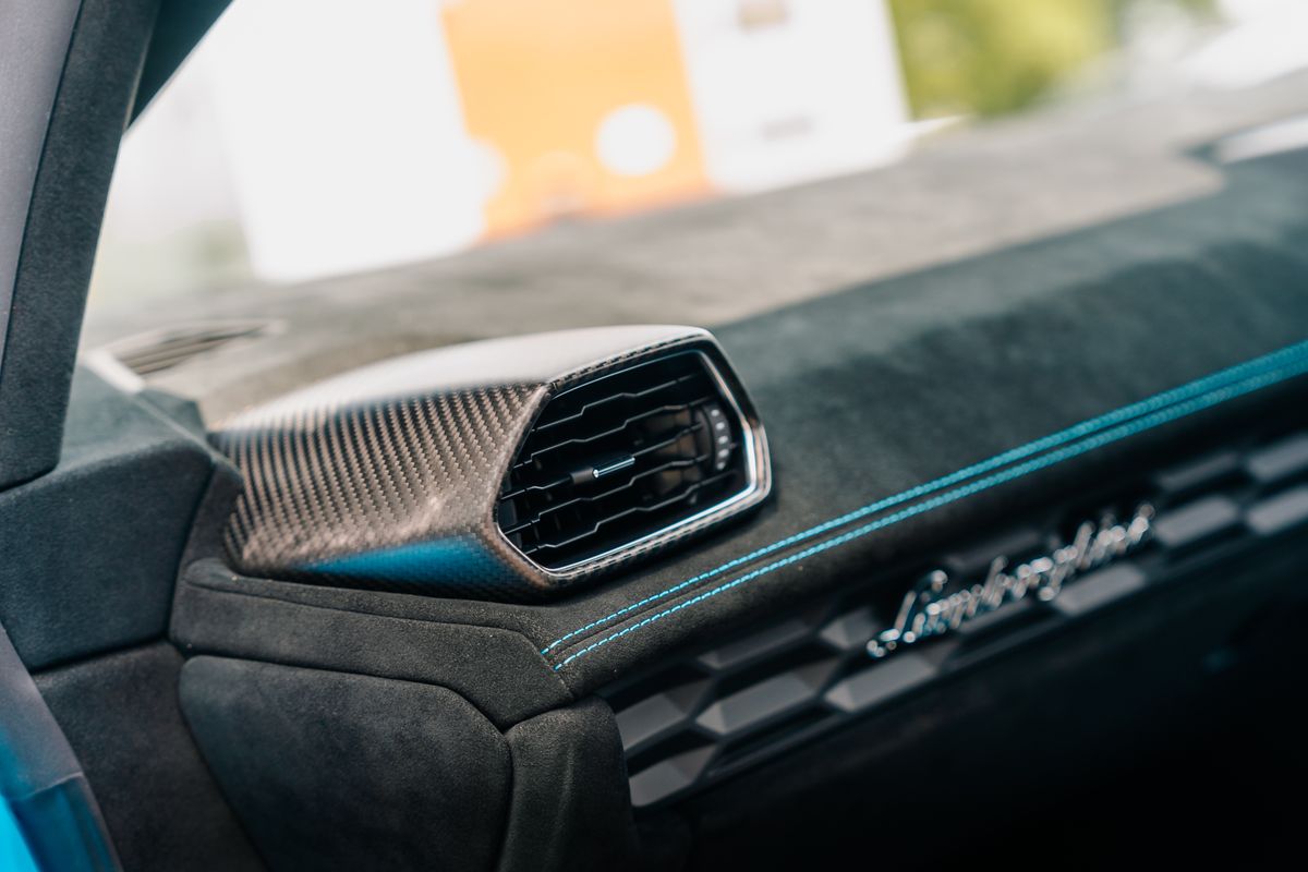 Lamborghini Huracan STO