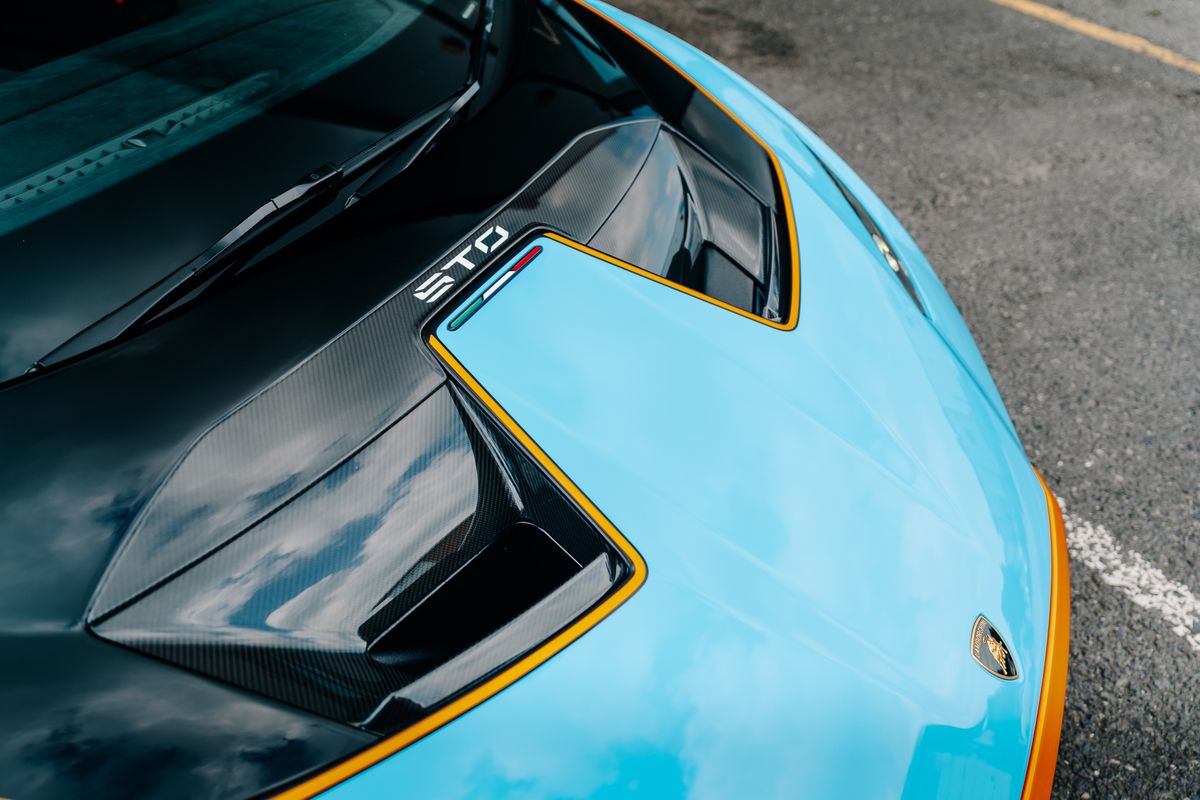 Lamborghini Huracan STO