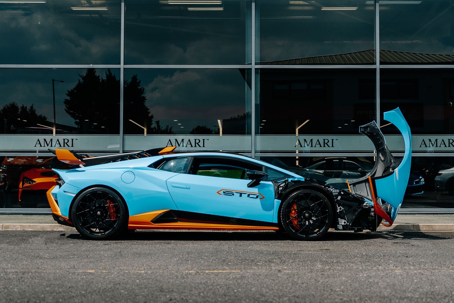 Lamborghini Huracan STO