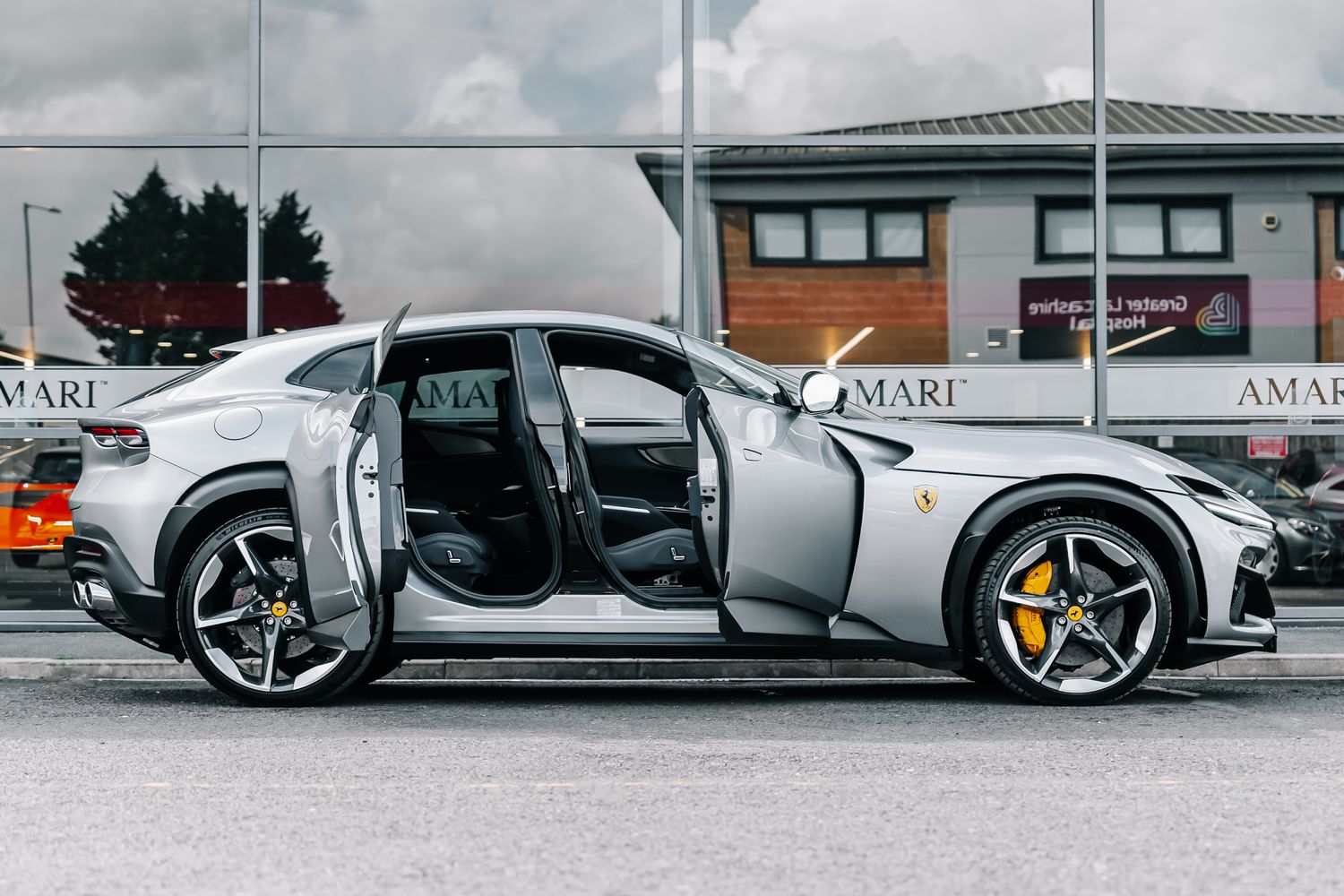 Ferrari Purosangue