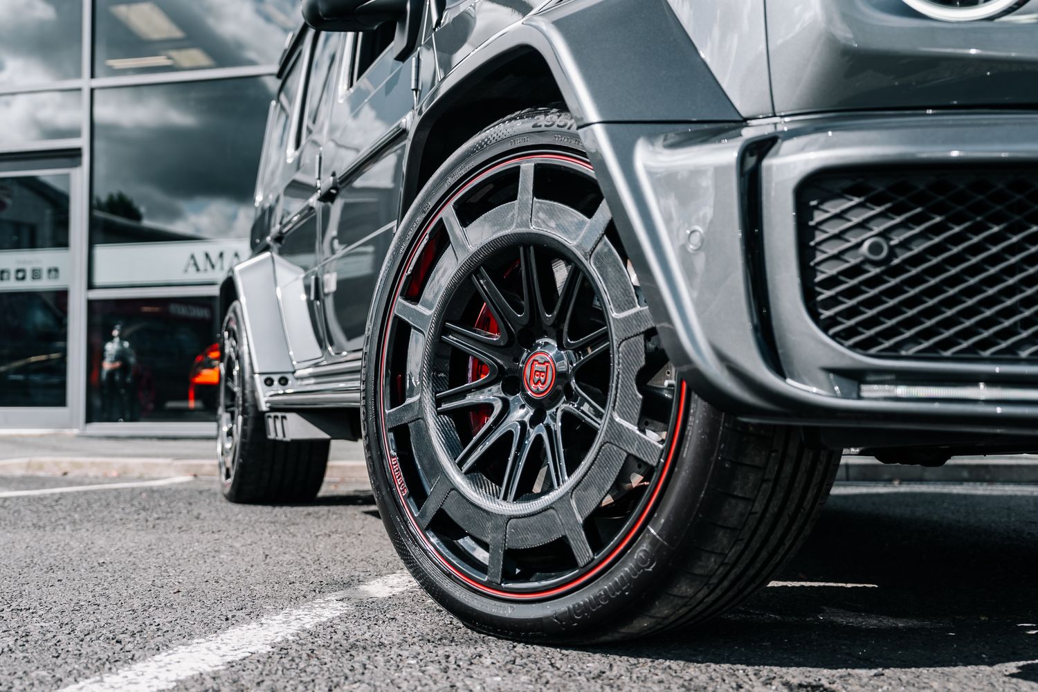 MERCEDES-BENZ AMG G63 Carbon Edition 4Matic AMG G 63 Carbon Edition 4Matic A