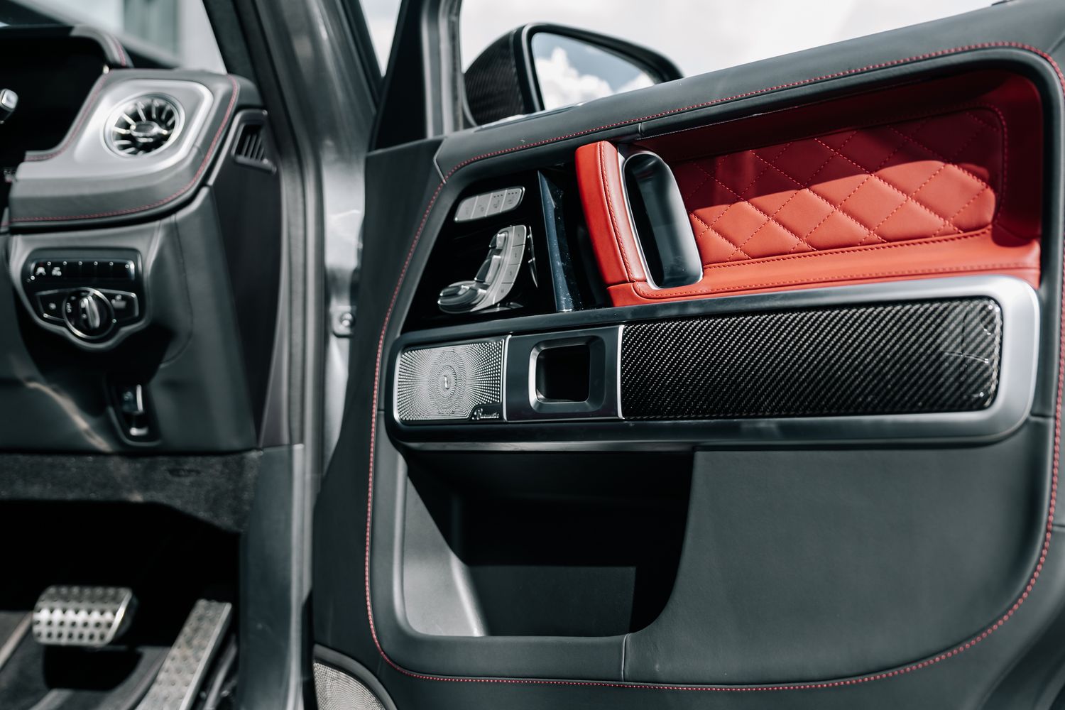 MERCEDES-BENZ AMG G63 Carbon Edition 4Matic AMG G 63 Carbon Edition 4Matic A