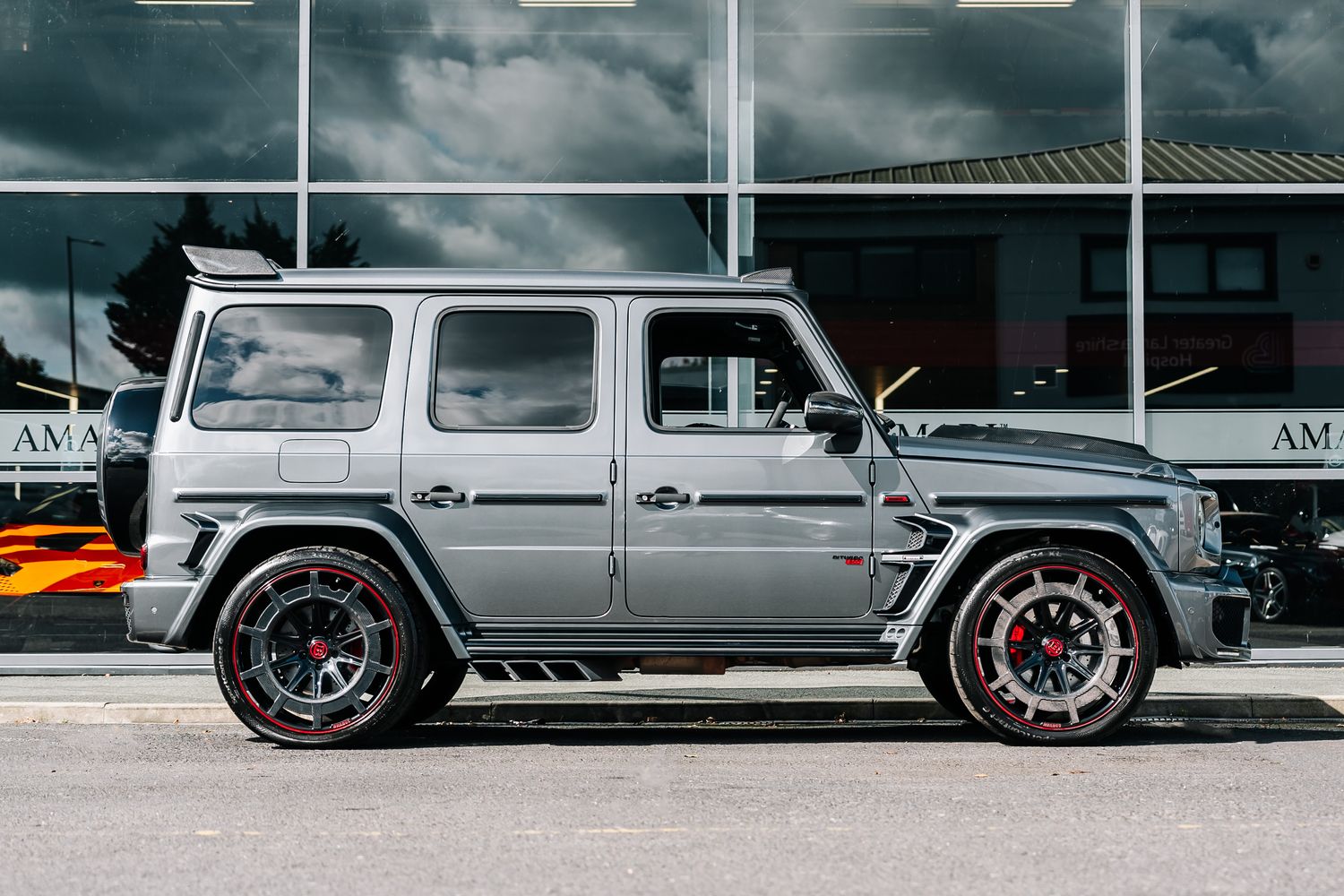 MERCEDES-BENZ AMG G63 Carbon Edition 4Matic AMG G 63 Carbon Edition 4Matic A