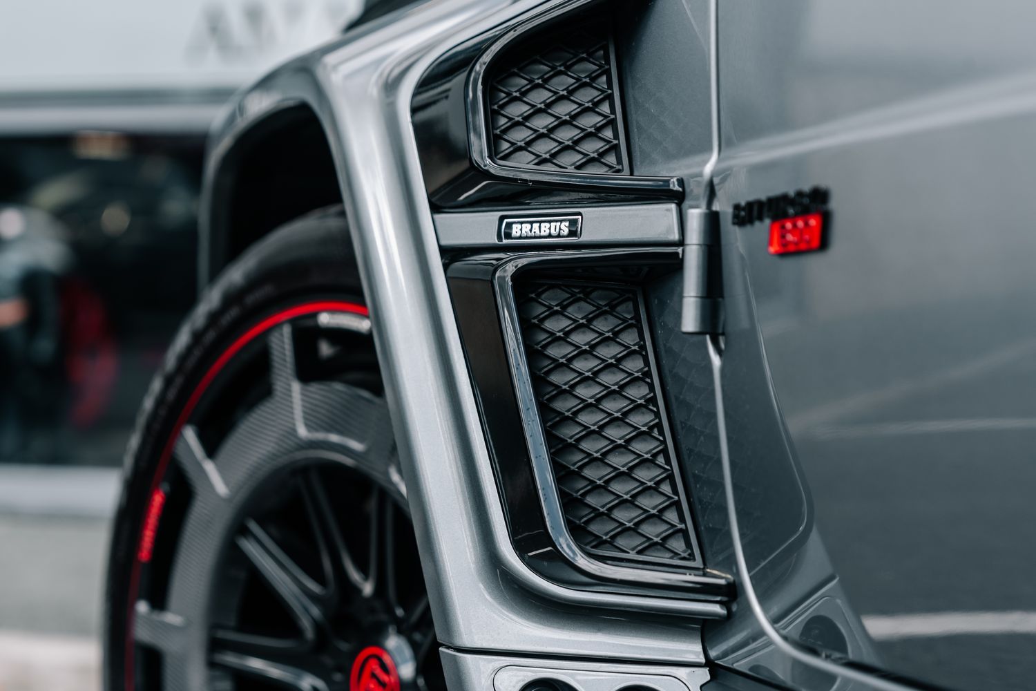 MERCEDES-BENZ AMG G63 Carbon Edition 4Matic AMG G 63 Carbon Edition 4Matic A