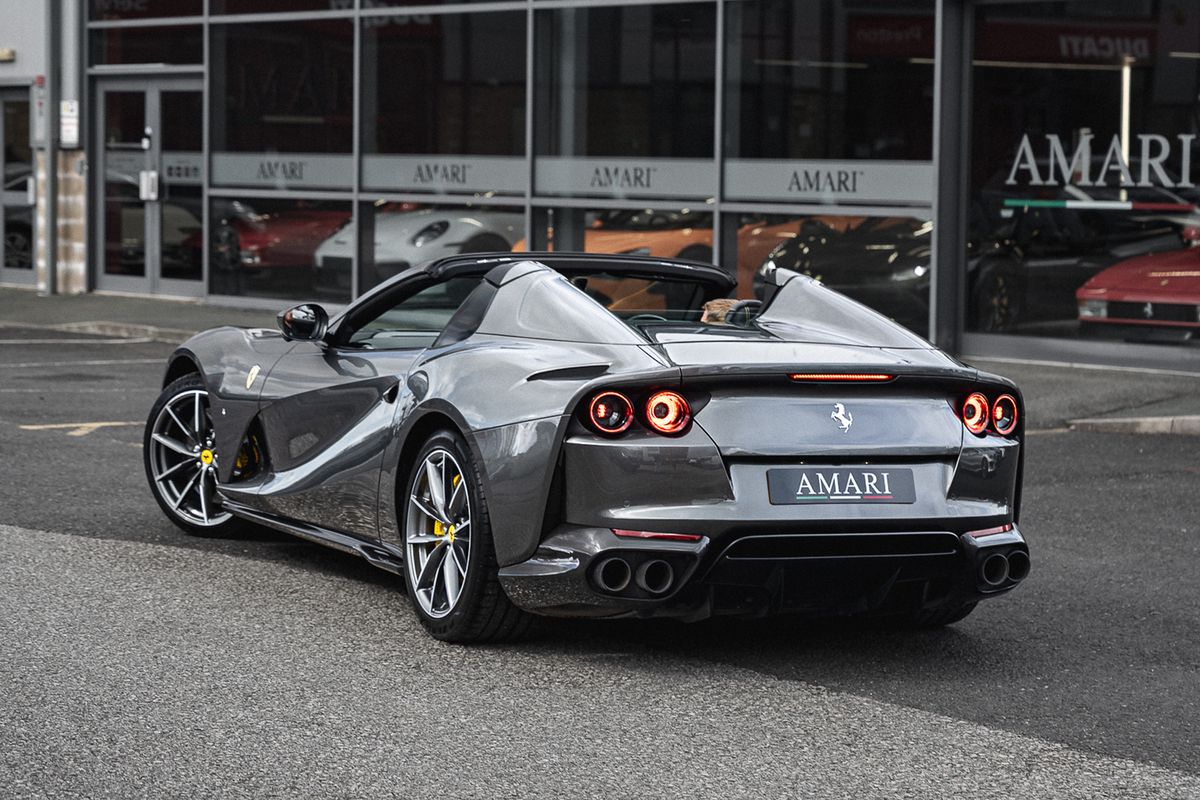 Ferrari 812 GTS