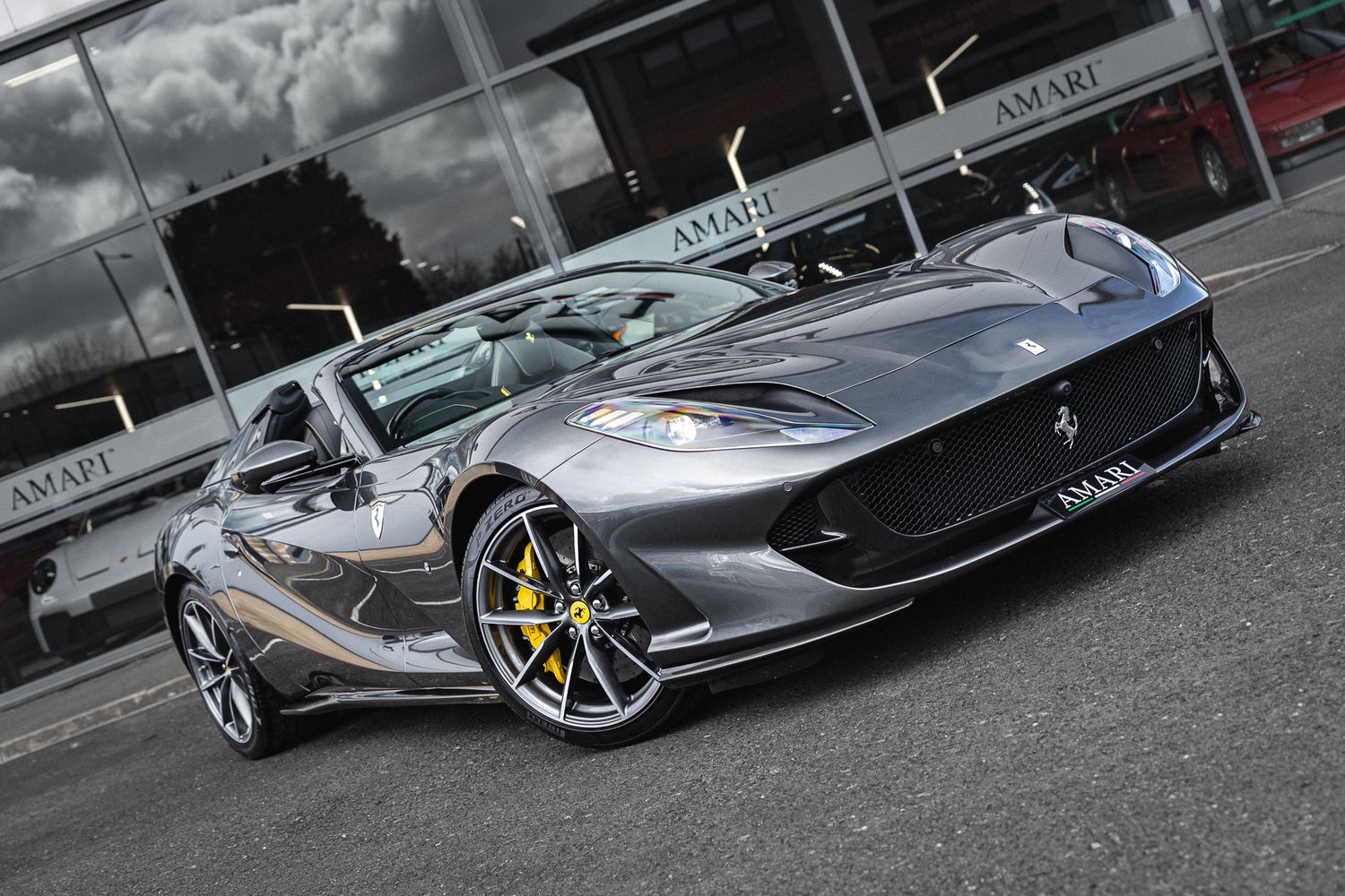Ferrari 812 GTS