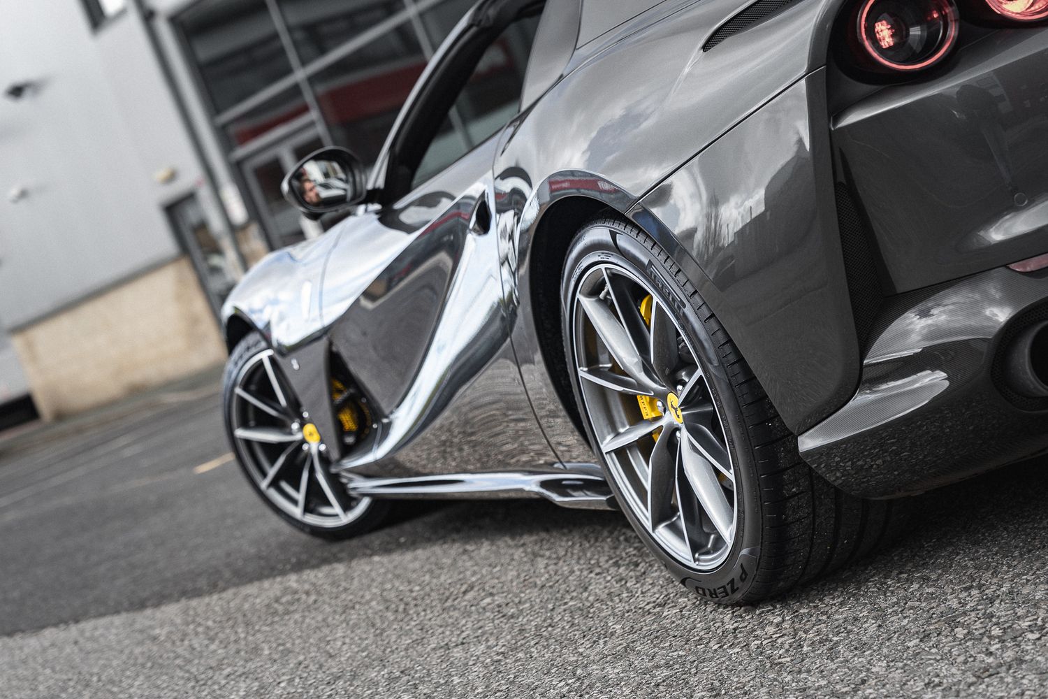 Ferrari 812 GTS
