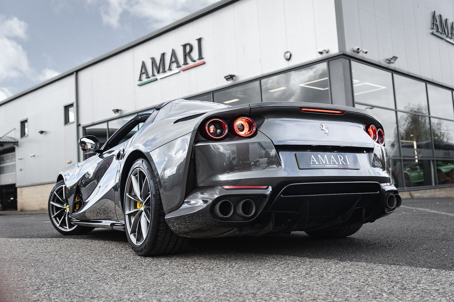 Ferrari 812 GTS