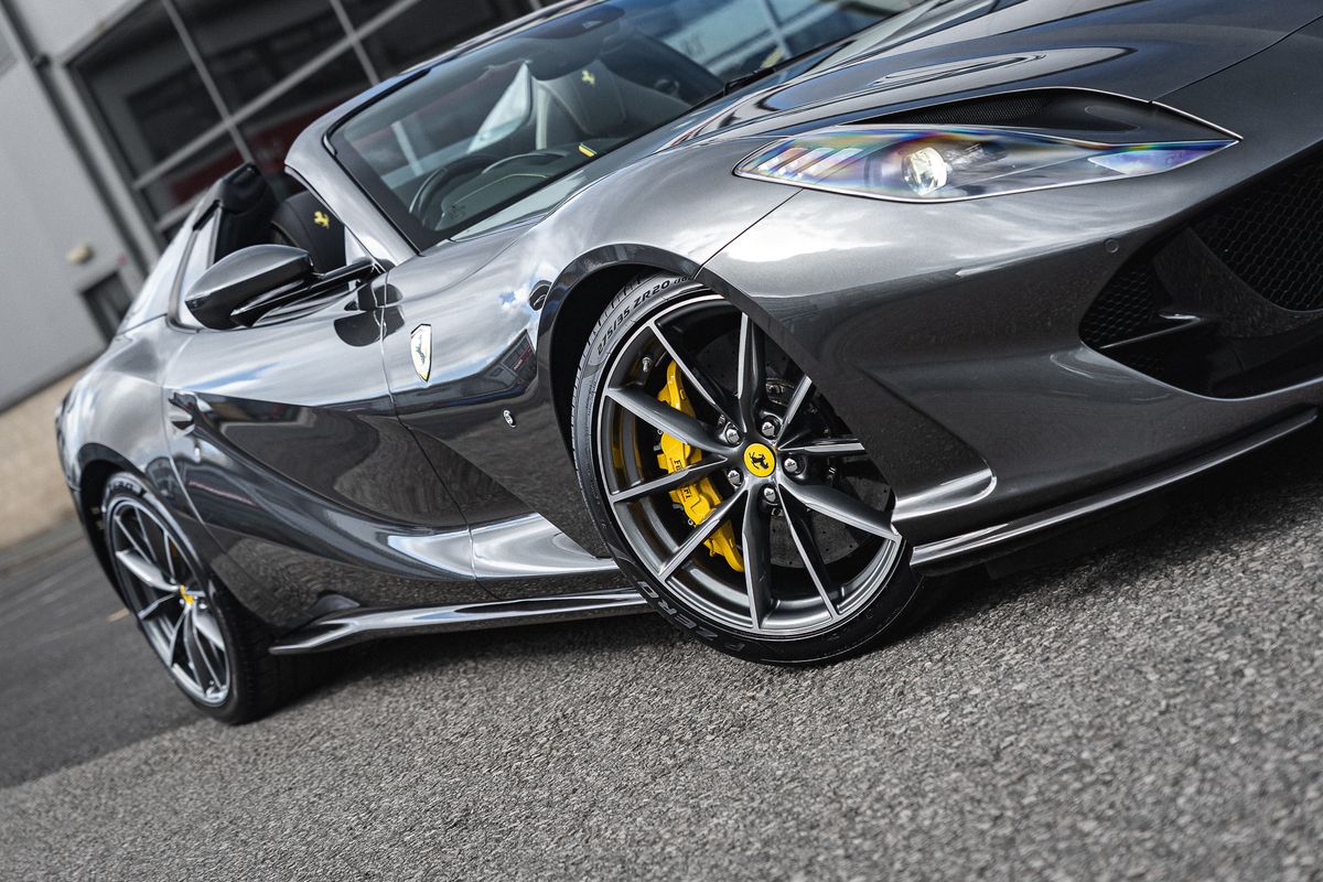 Ferrari 812 GTS