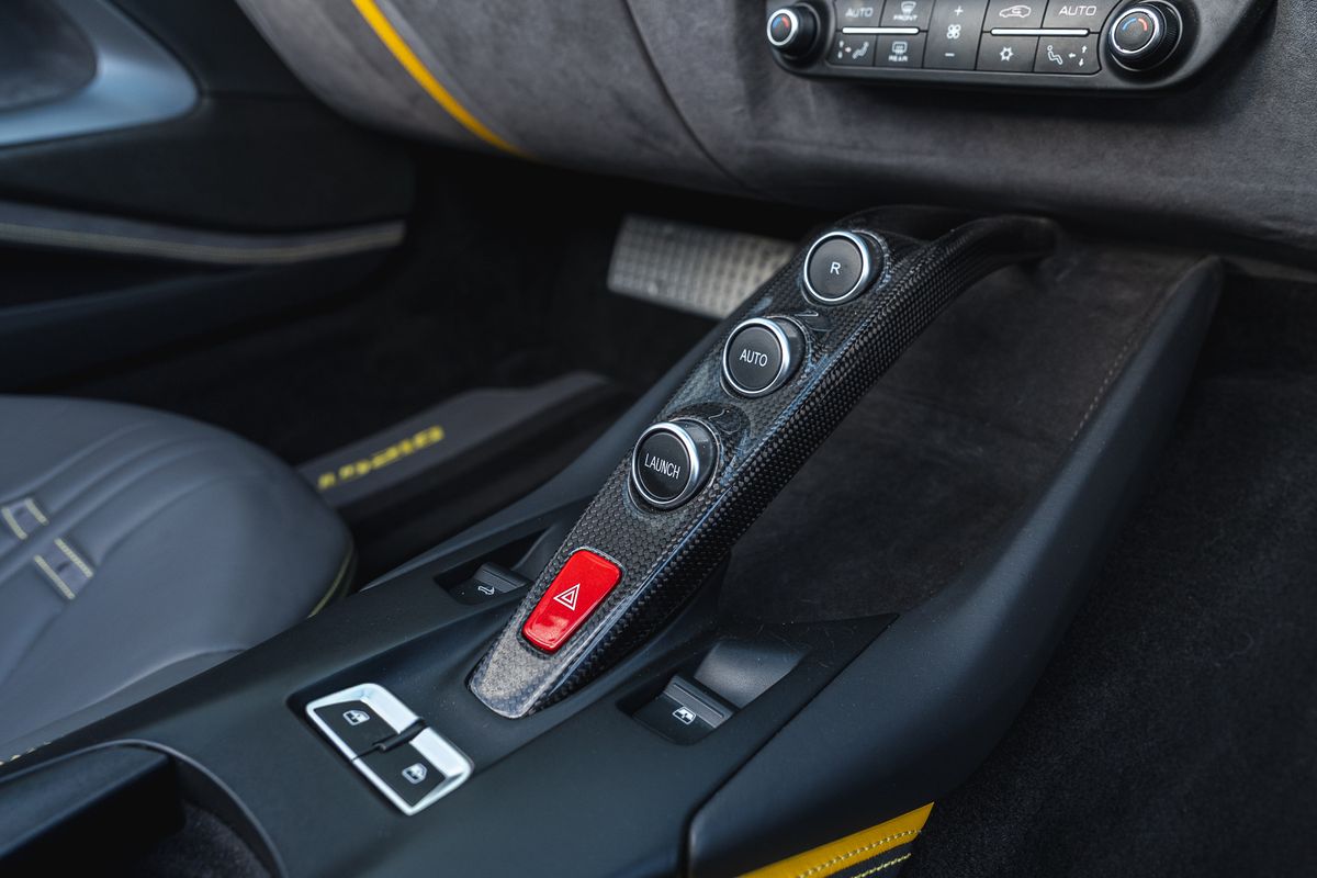 Ferrari 812 GTS
