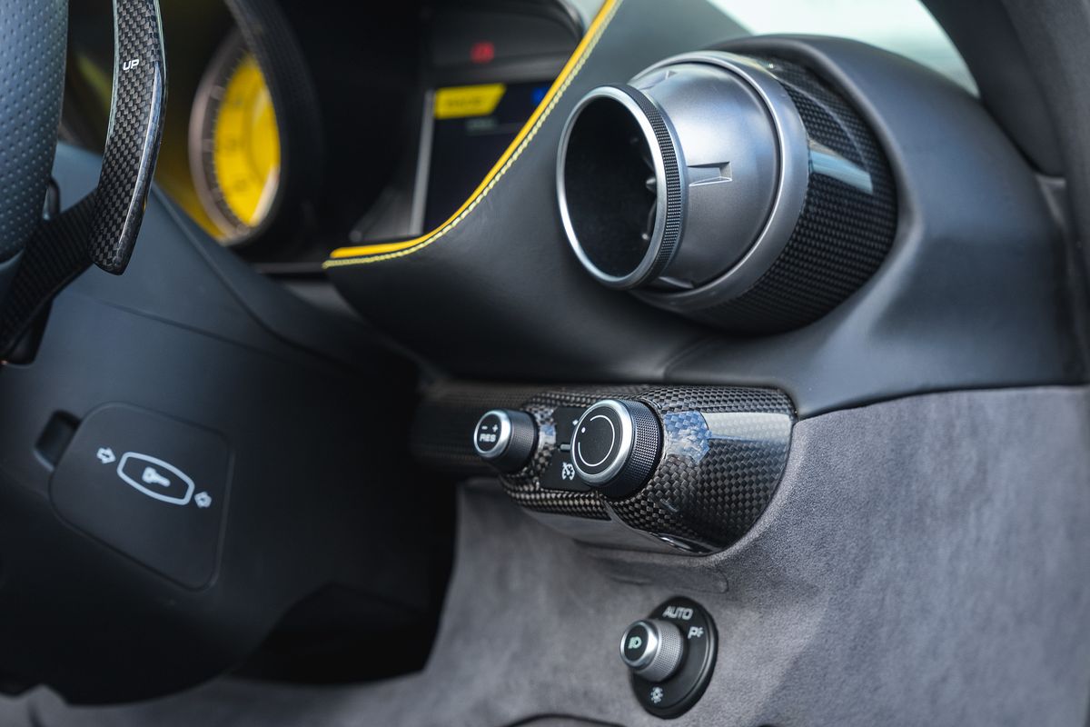 Ferrari 812 GTS