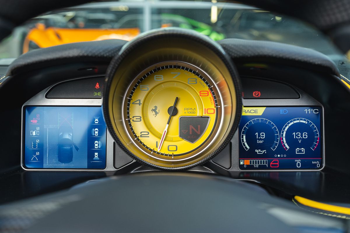 Ferrari 812 GTS