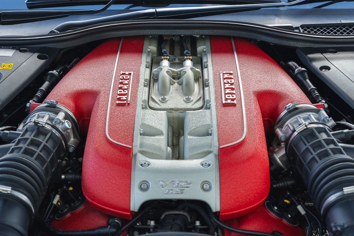Ferrari 812 GTS