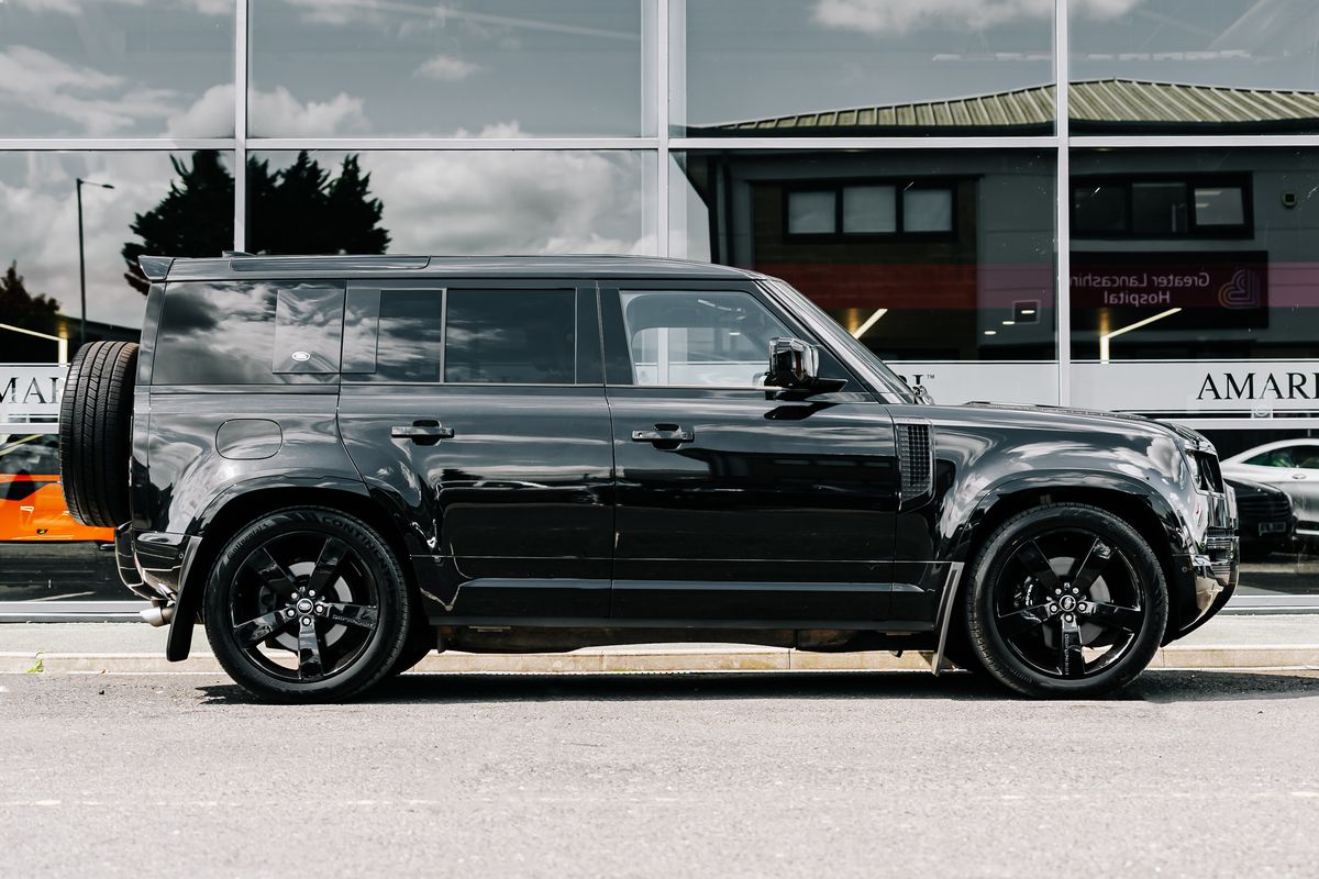 Land Rover Defender 110 V8 5.0