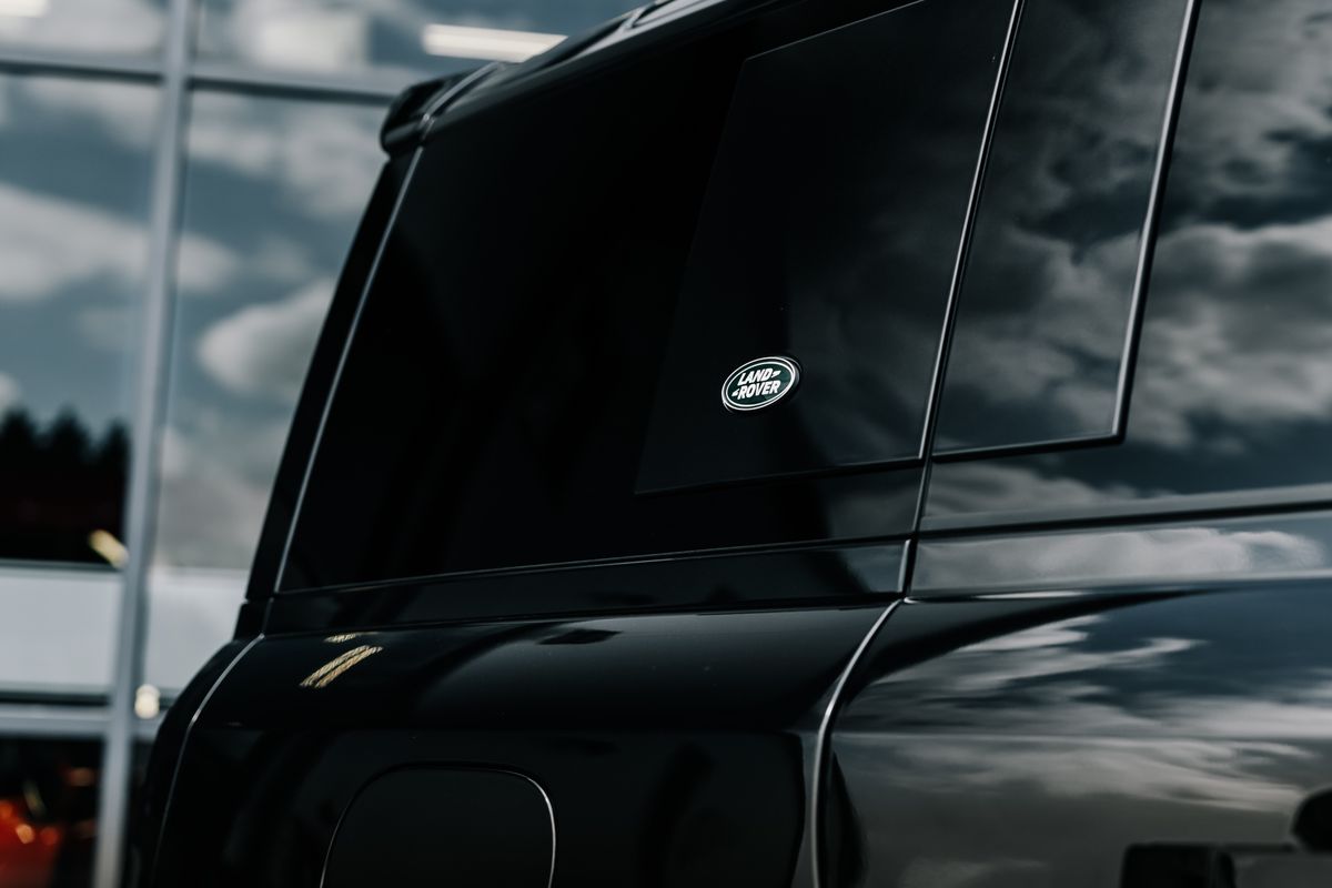 Land Rover Defender 110 V8 5.0