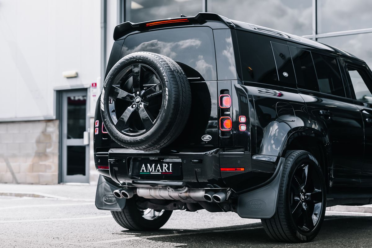 Land Rover Defender 110 V8 5.0