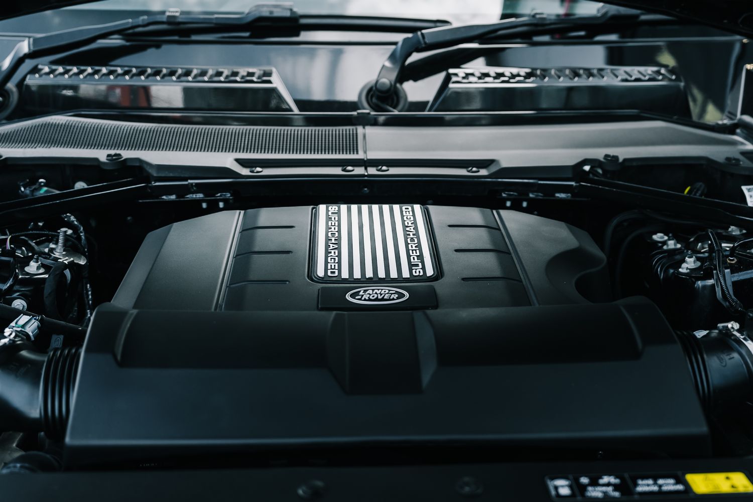 Land Rover Defender 110 V8 5.0