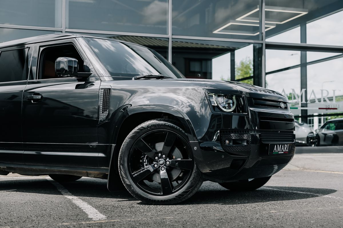 Land Rover Defender 110 V8 5.0