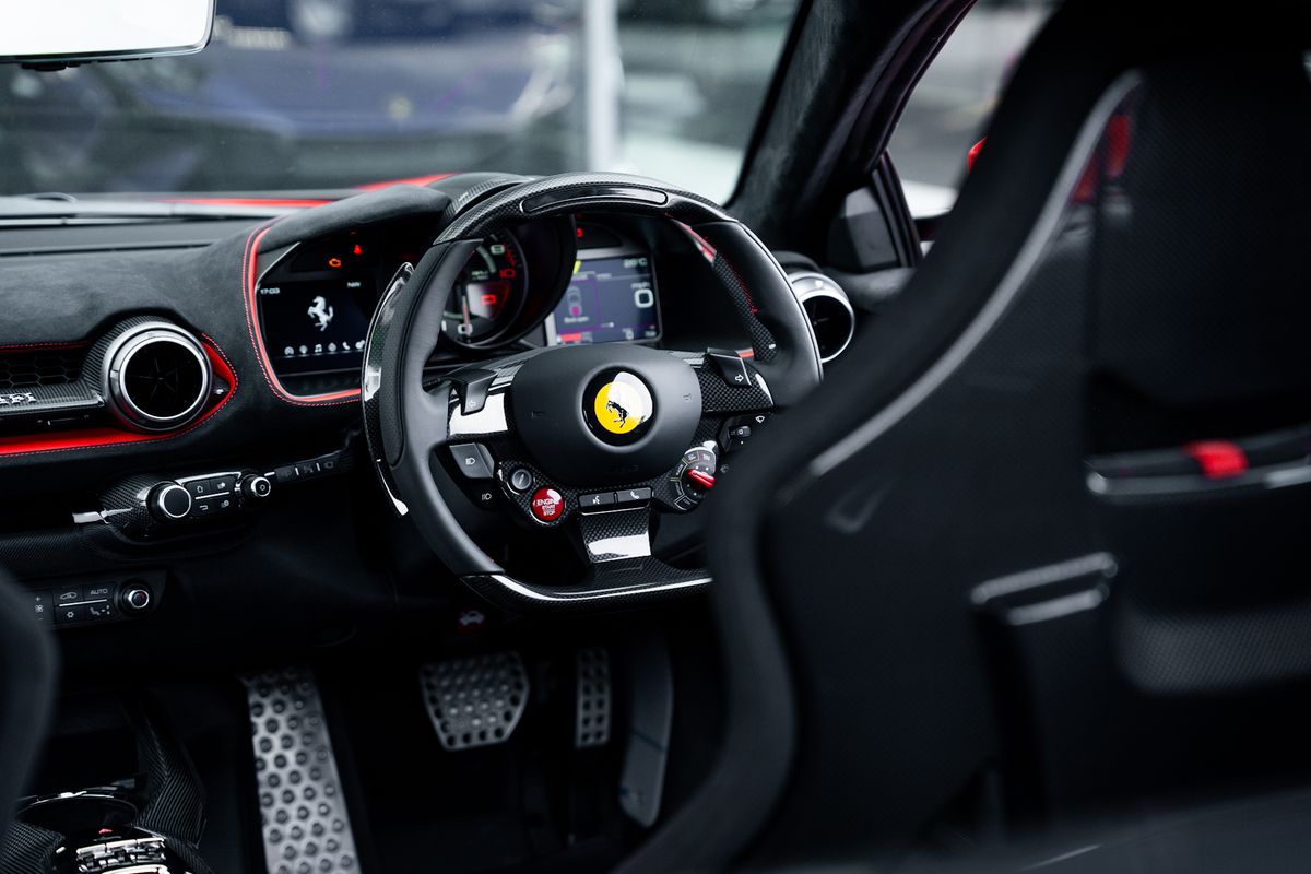 Ferrari 812 Competizione