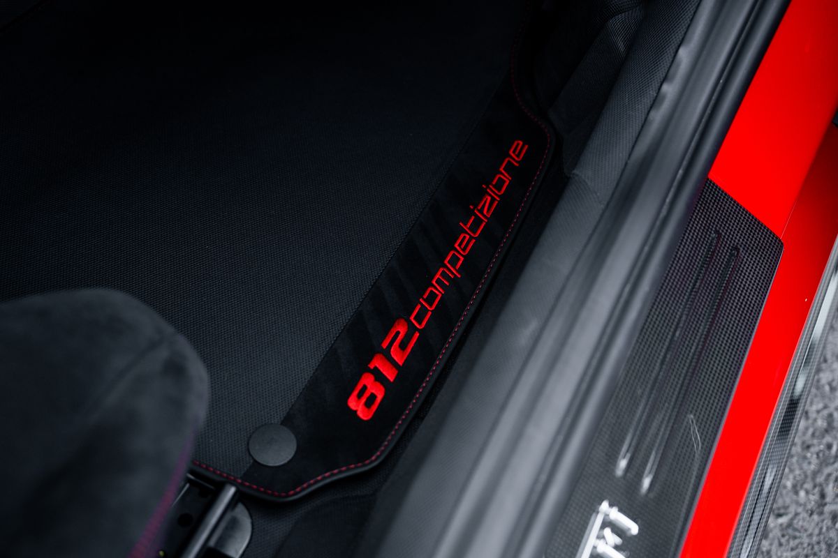 Ferrari 812 Competizione