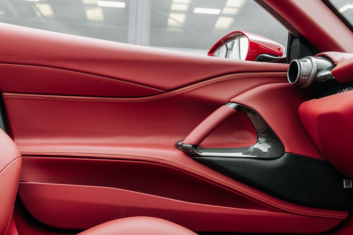Ferrari 812 GTS