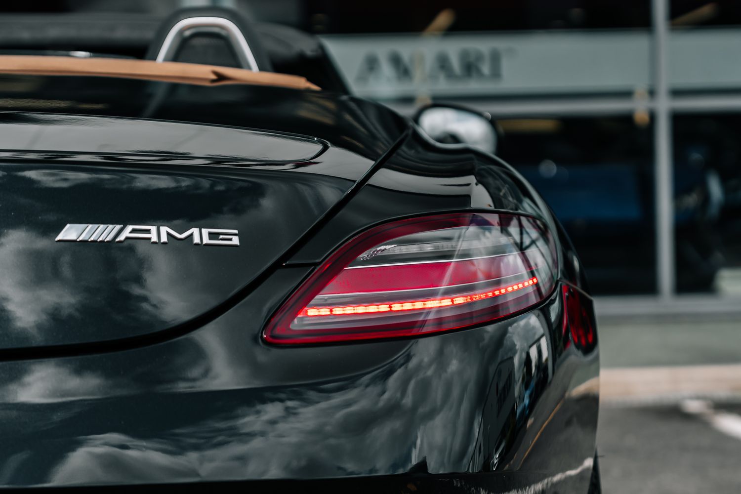 Mercedes-Benz SLS 63 AMG Roadster