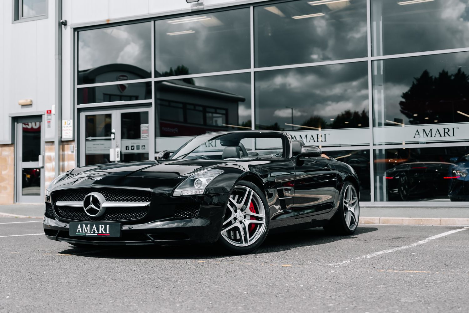 Mercedes-Benz SLS 63 AMG Roadster