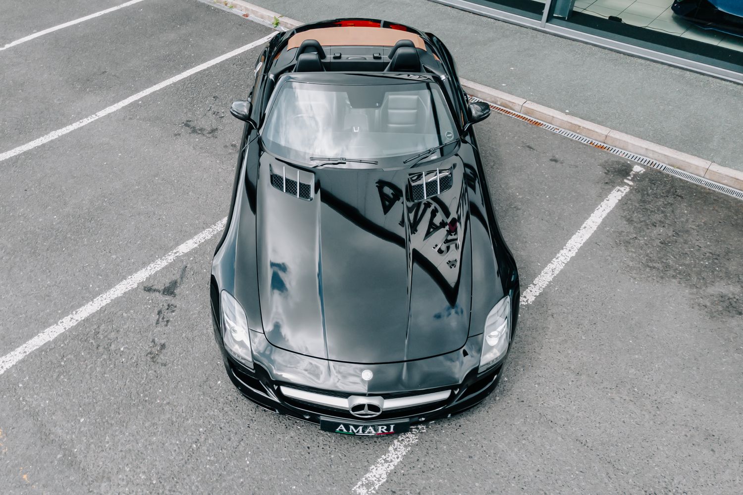 Mercedes-Benz SLS 63 AMG Roadster