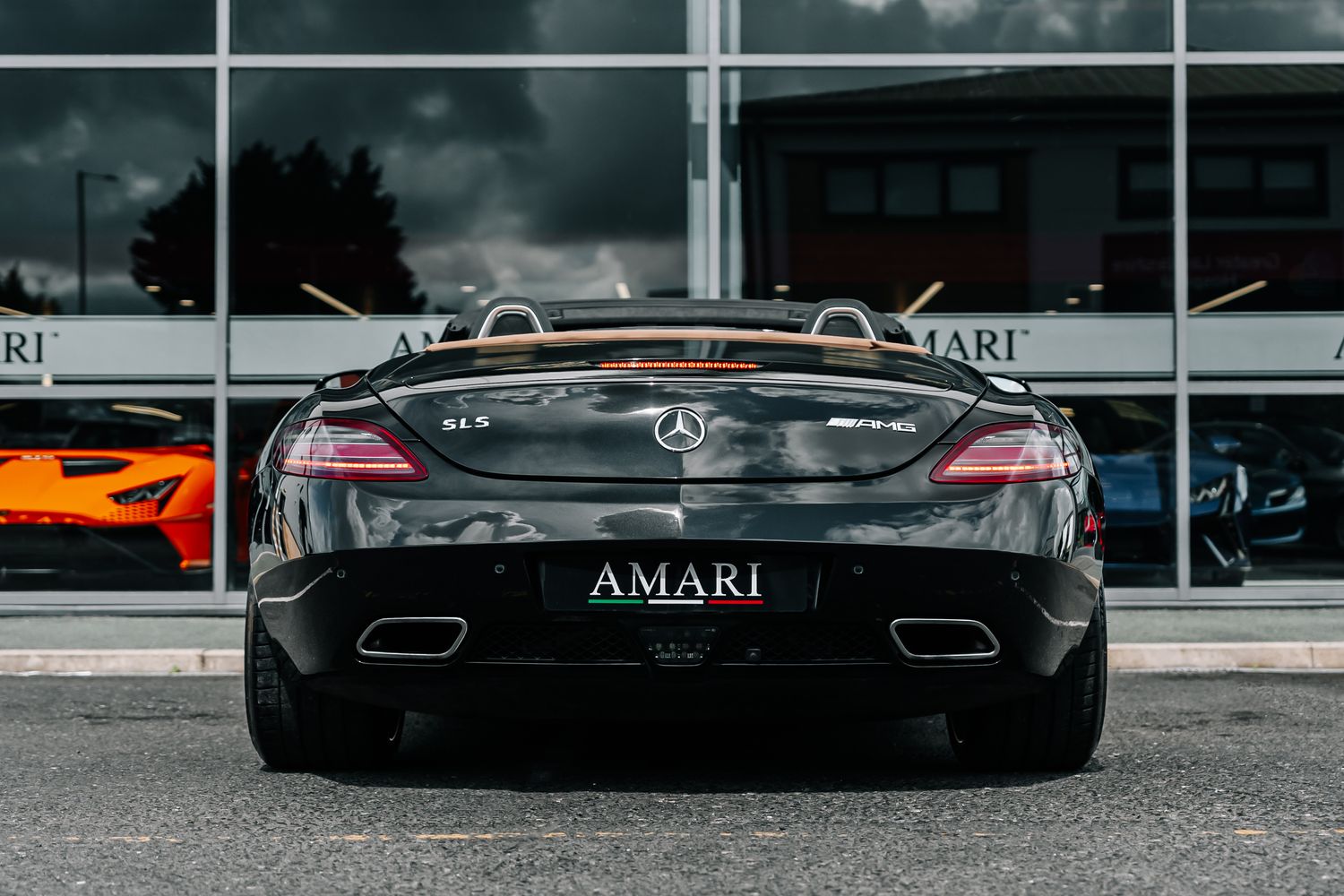 Mercedes-Benz SLS 63 AMG Roadster