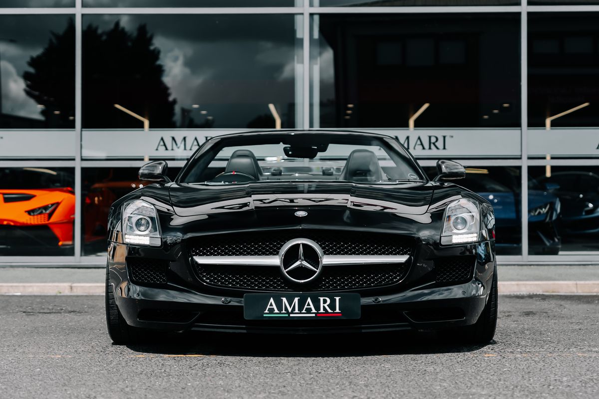 Mercedes-Benz SLS 63 AMG Roadster
