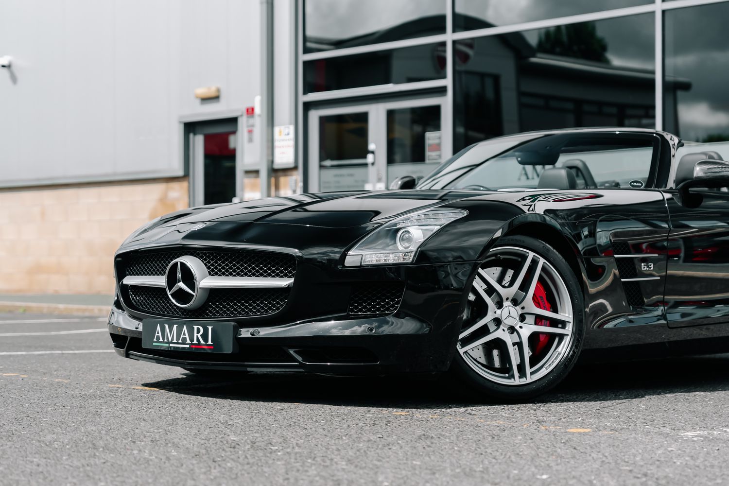 Mercedes-Benz SLS 63 AMG Roadster