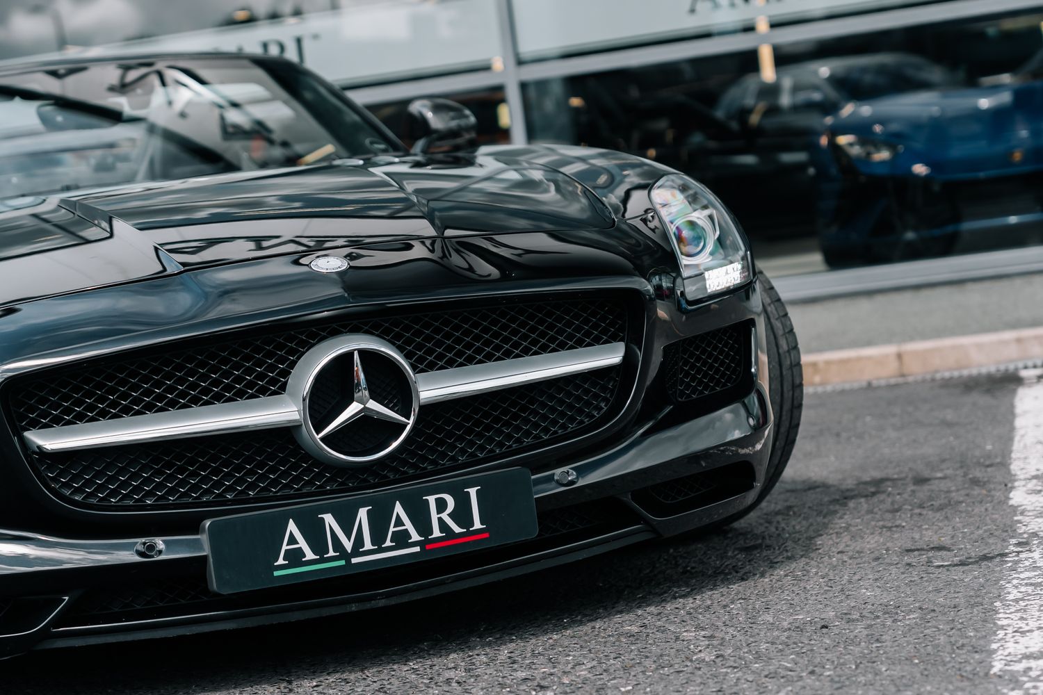 Mercedes-Benz SLS 63 AMG Roadster