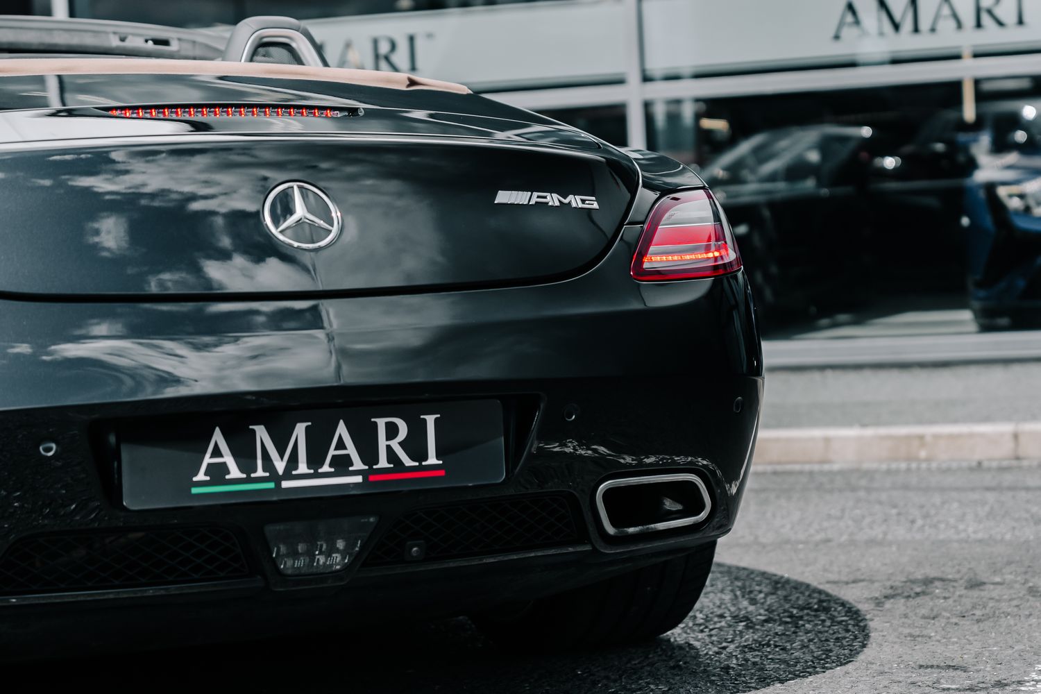 Mercedes-Benz SLS 63 AMG Roadster