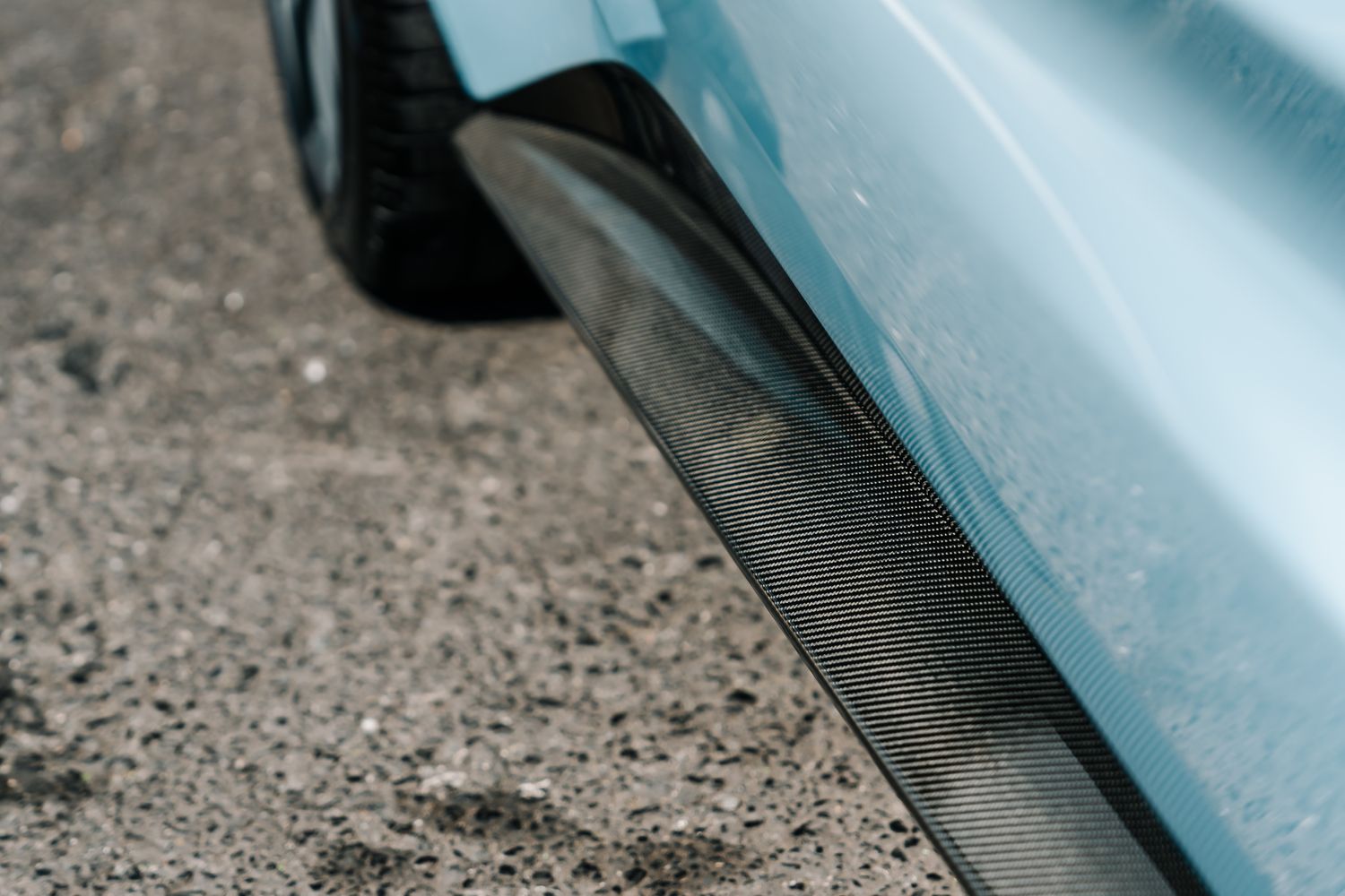 Aston Martin Vantage V8 Heritage Racing Edition