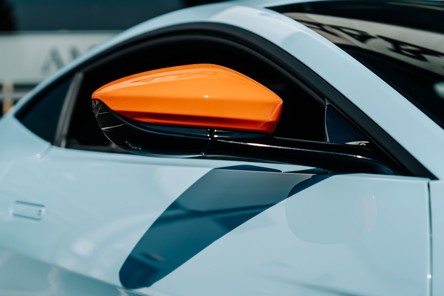 Aston Martin Vantage V8 Heritage Racing Edition