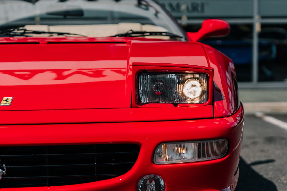 Ferrari F355 Spider 6-Speed Manual
