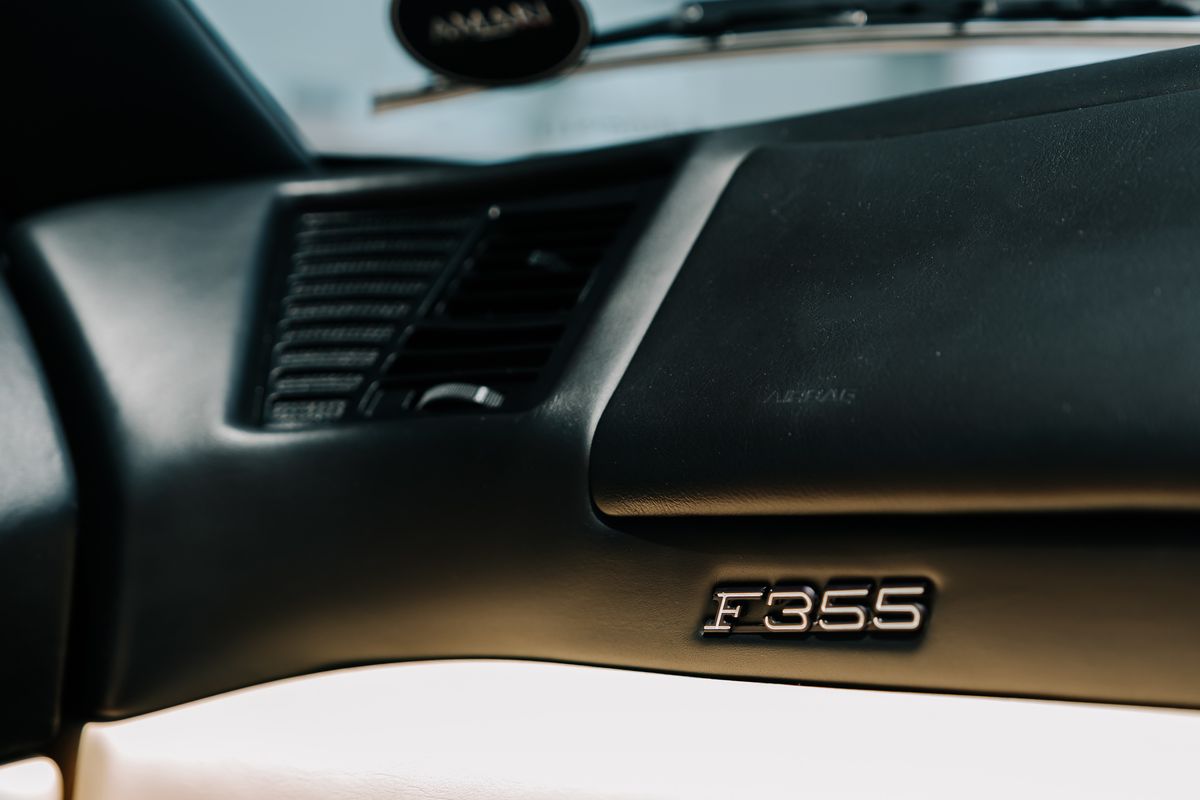 Ferrari F355 Spider 6-Speed Manual