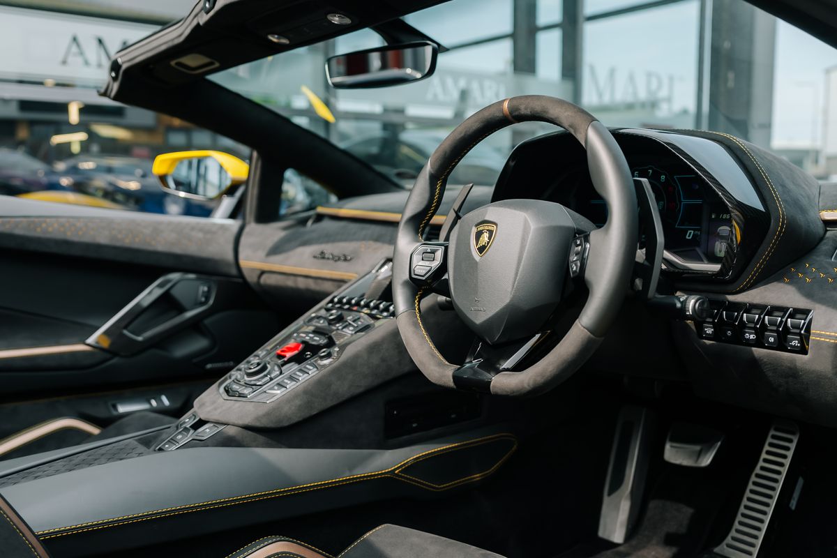 Lamborghini Aventador LP780-4 Ultimae Roadster