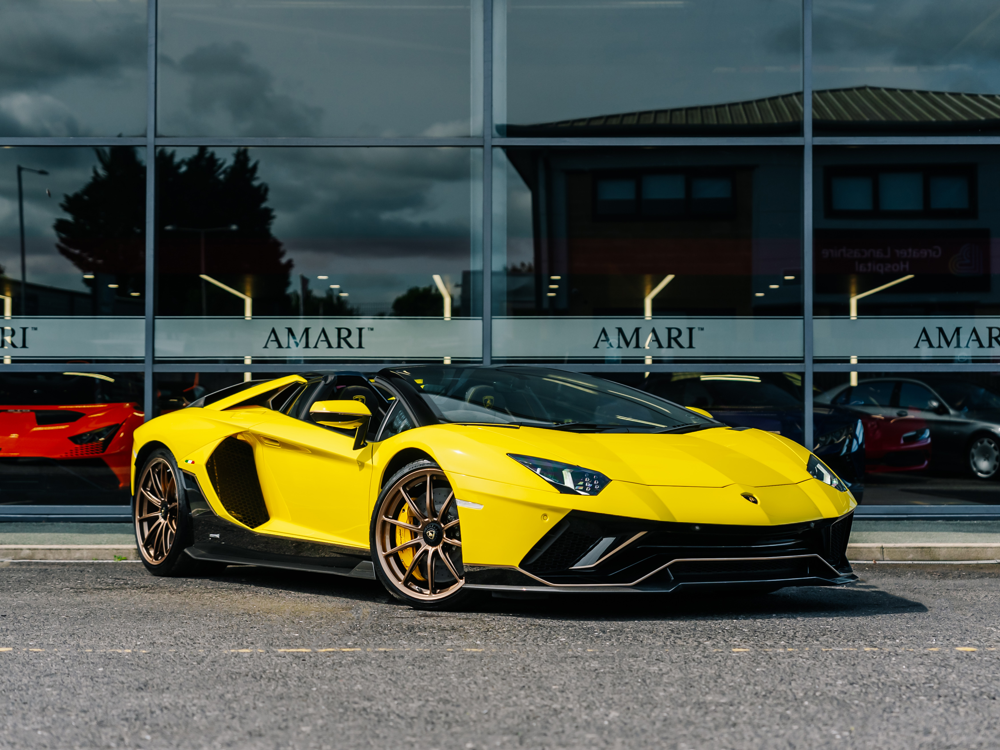 【新品】M&D LAMBORGHINI MW65LAM2 イエロー/アルカンタラ 新品】M&D LAMBORGHINI MW65LAM2 イエロー/アルカンタラ