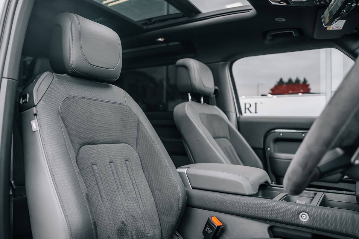 Land Rover Defender V8 Carpathian Edition P525 by Talos Vehicles