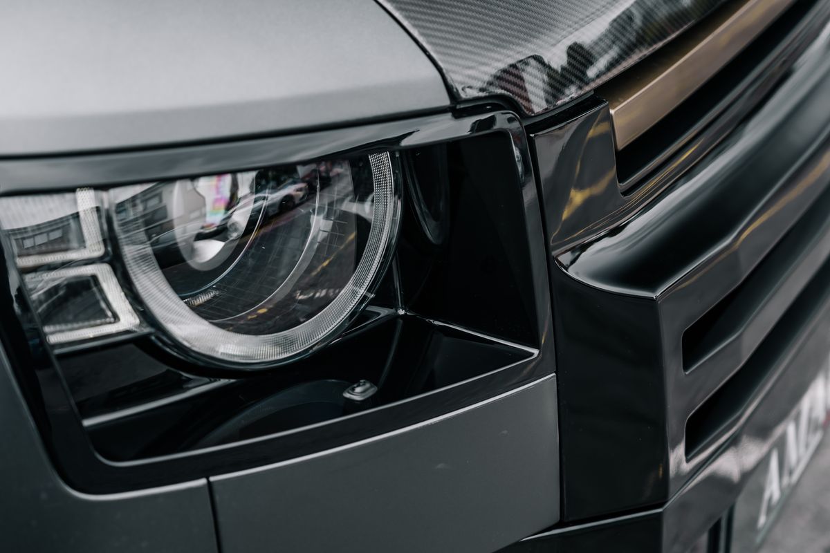 Land Rover Defender V8 Carpathian Edition P525 by Talos Vehicles