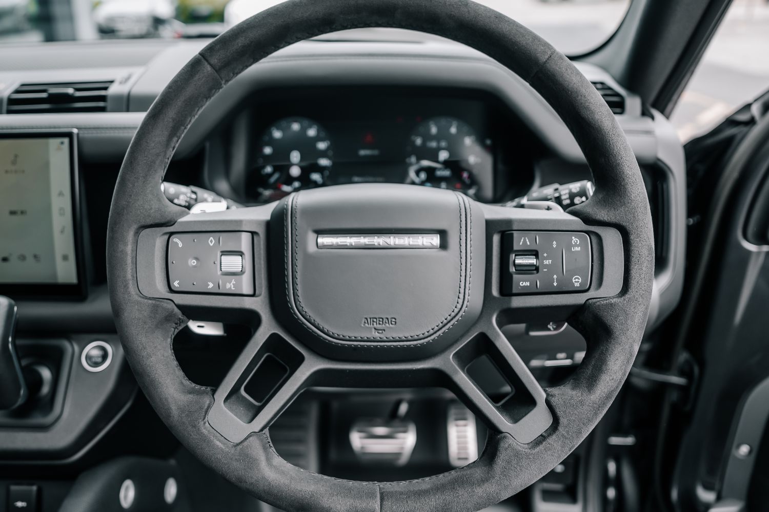 Land Rover Defender V8 Carpathian Edition P525 by Talos Vehicles