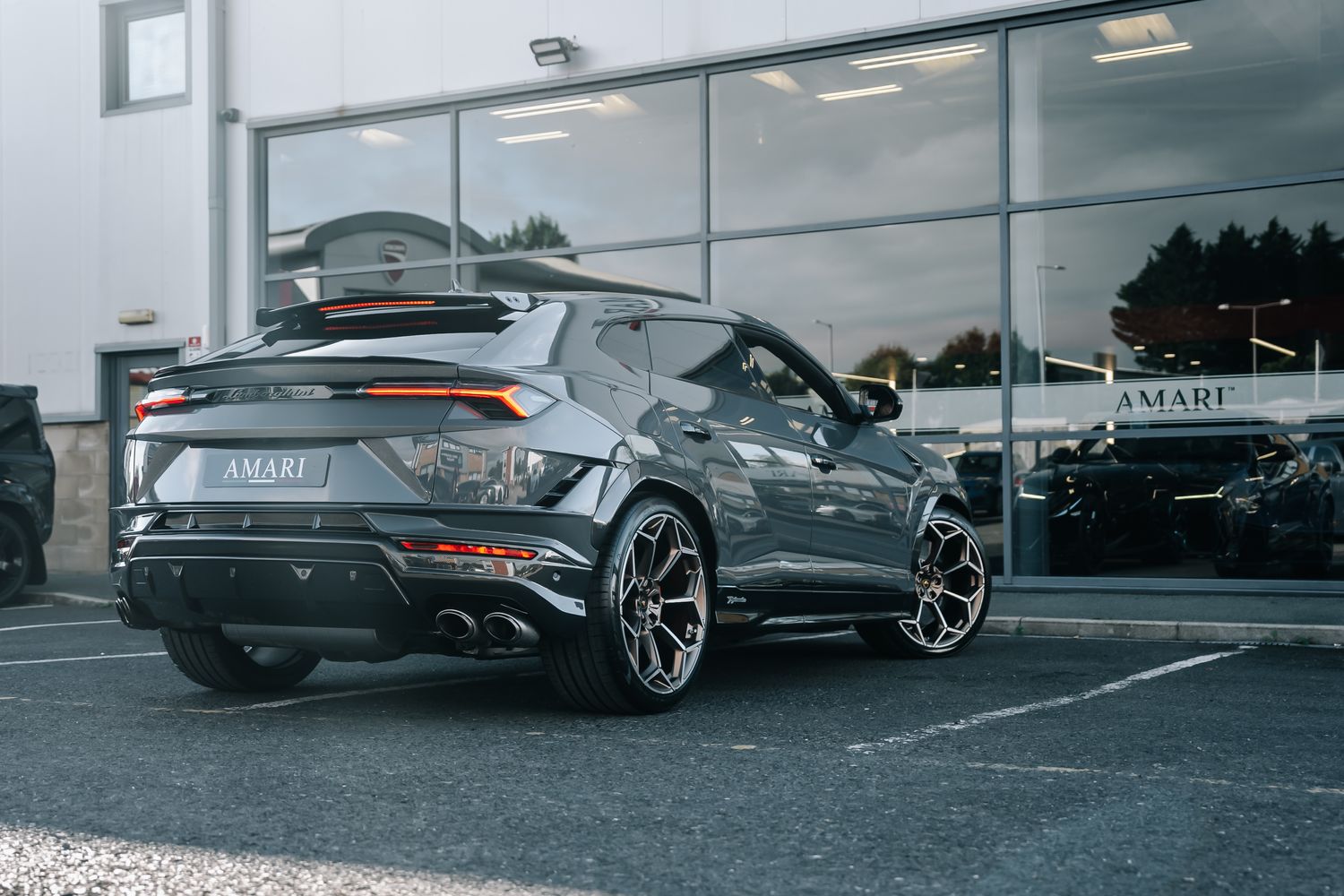 Lamborghini Urus Performante