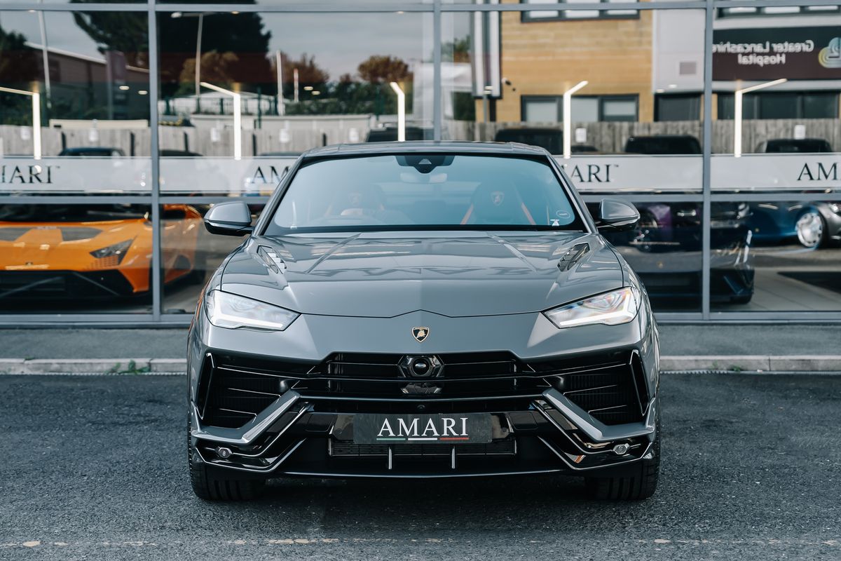 Lamborghini Urus Performante